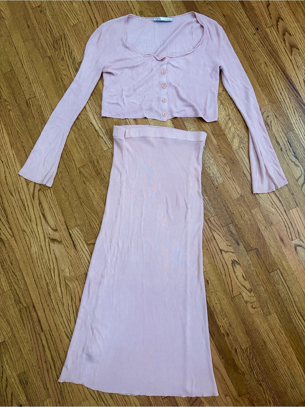 Zara Blush Ribbed Maxi Skirt with Matching Cropped Cardigan